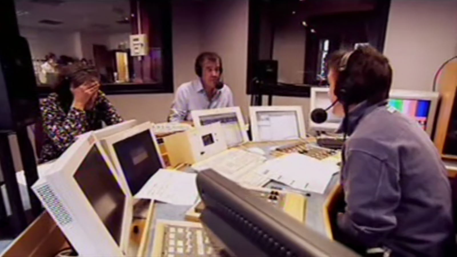 Jeremy, Richard, and James in the studio (© Top Gear / BBC)